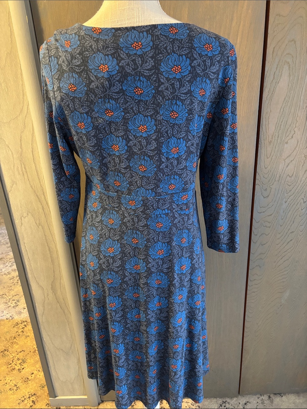 NWT Seasalt Cornwall Kestrel Bamboo Dress Blue Floral Knit Long Sleeve Fall - Picture 3 of 10